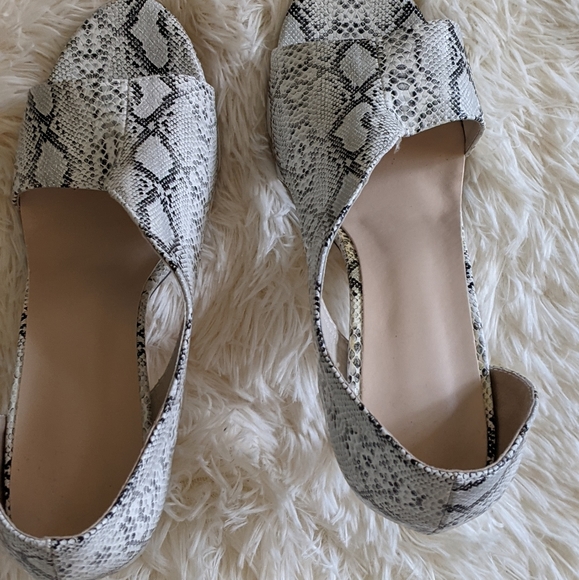 Snake skin heels - Picture 3 of 6